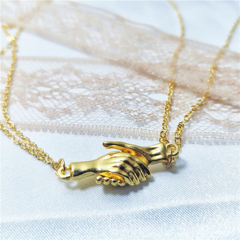 Palm Couple Necklace Magnet Attracts Handshake Clavicle Chain - Málle