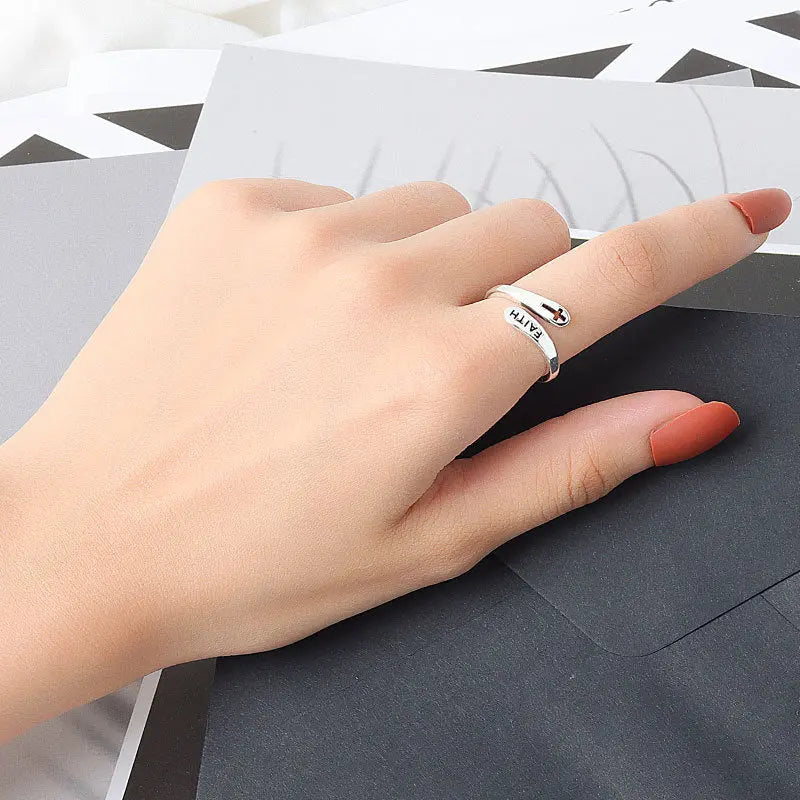 Women's Copper Faith Ring - Málle
