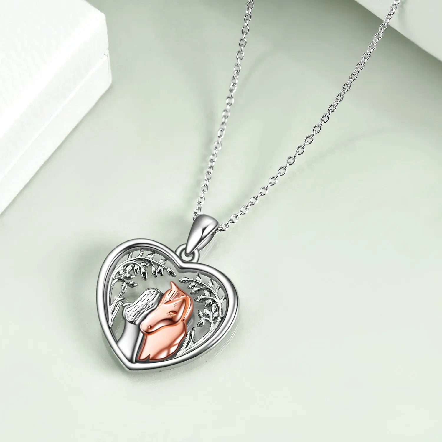 Sterling Silver Horse Pendant Necklace Girls Embrace Horse Gift for Girls - Málle