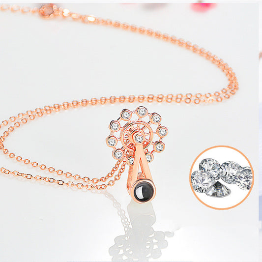 100 Languages Ferris Wheel Necklace Silver Projection - Málle