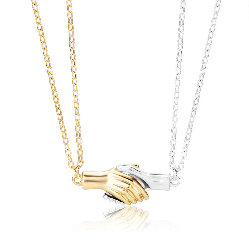 Palm Couple Necklace Magnet Attracts Handshake Clavicle Chain - Málle