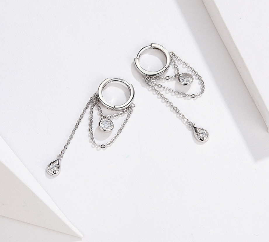 Rebellious personality long s925 sterling silver earrings women plated platinum anti-allergic silver earrings - Málle