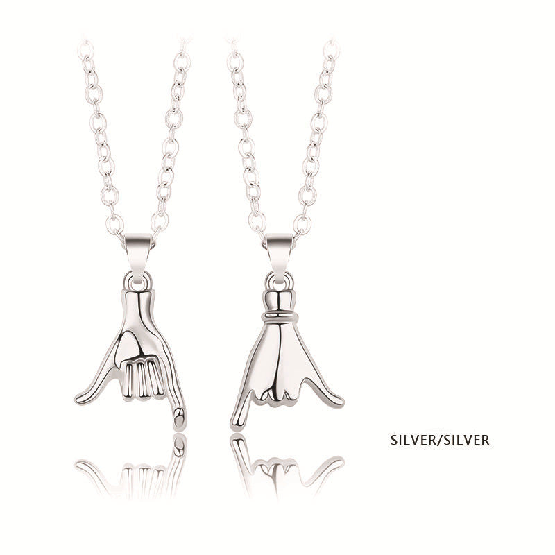 Palm Couple Necklace Magnet Attracts Handshake Clavicle Chain - Málle