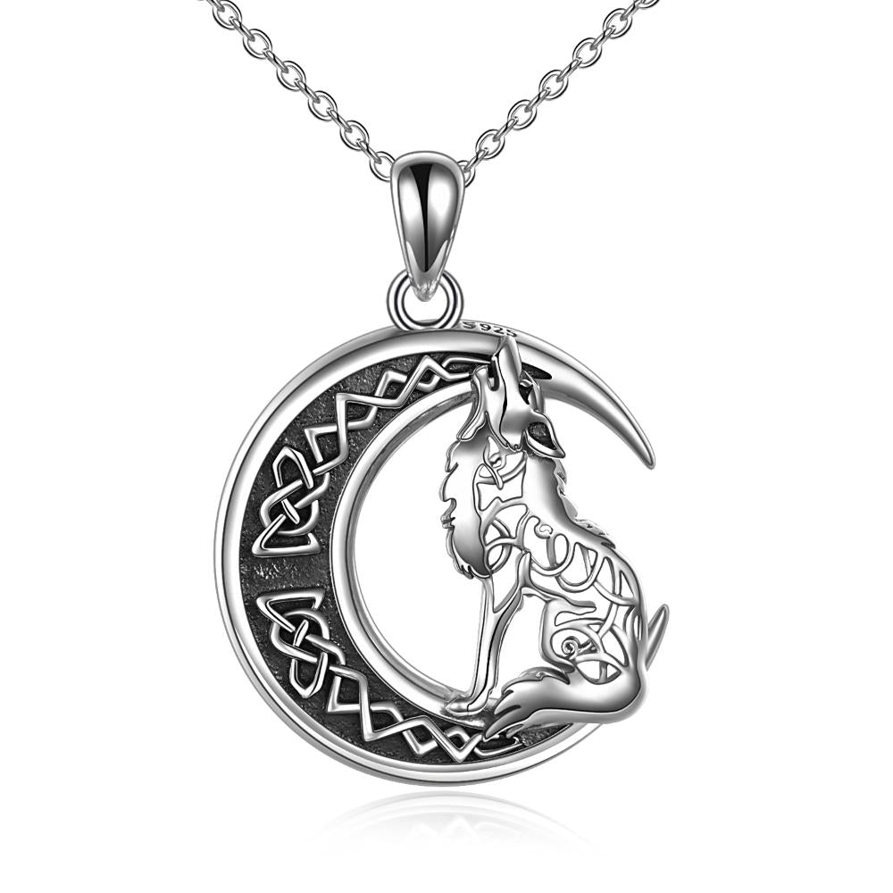 Howling Wolf Moon - Málle