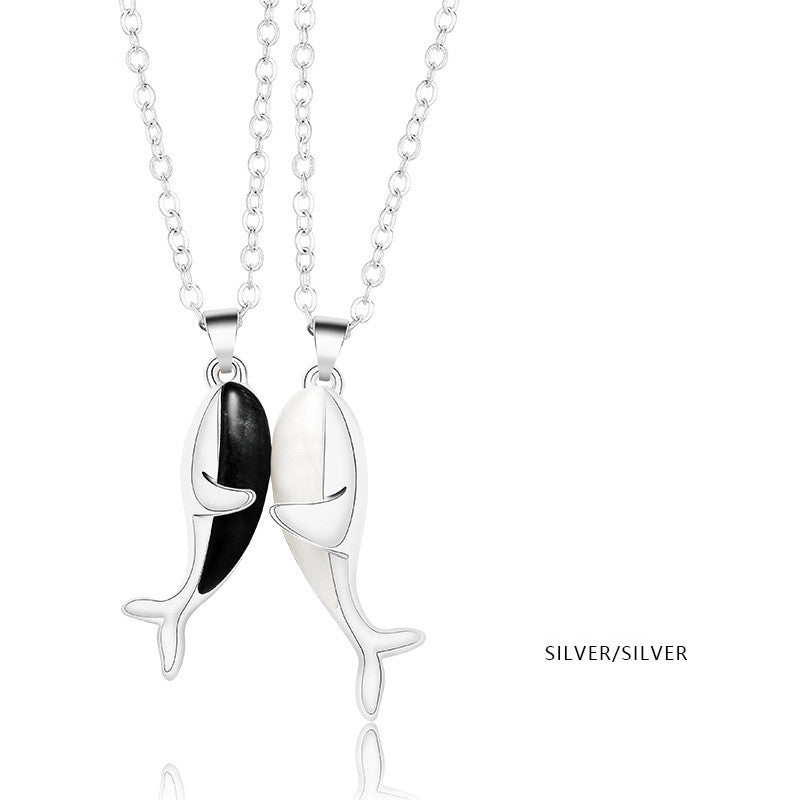 Palm Couple Necklace Magnet Attracts Handshake Clavicle Chain - Málle