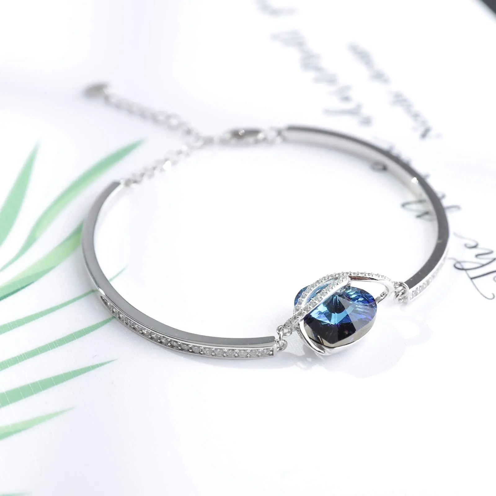 Jewelry Sterling Silver Love Heart Bangle Bracelet for Women with Crystal - Málle