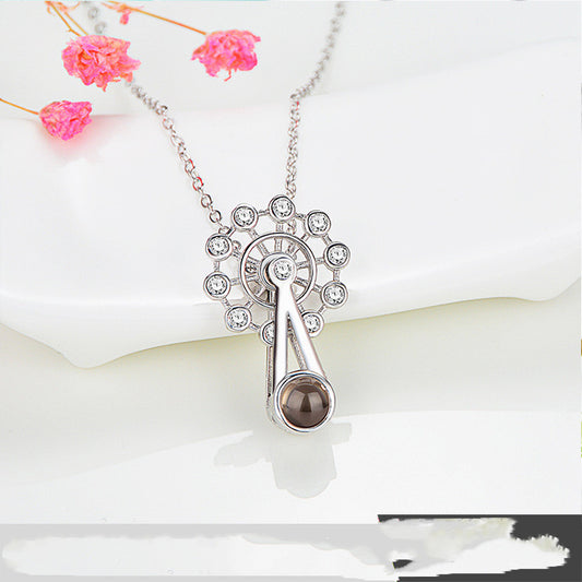 100 Languages Ferris Wheel Necklace Silver Projection - Málle